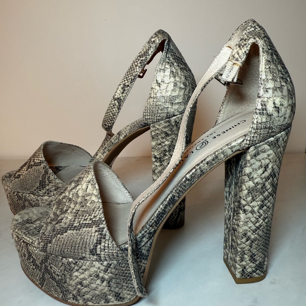 Chinese Laundry Snakeskin Platform Heels – Size 8